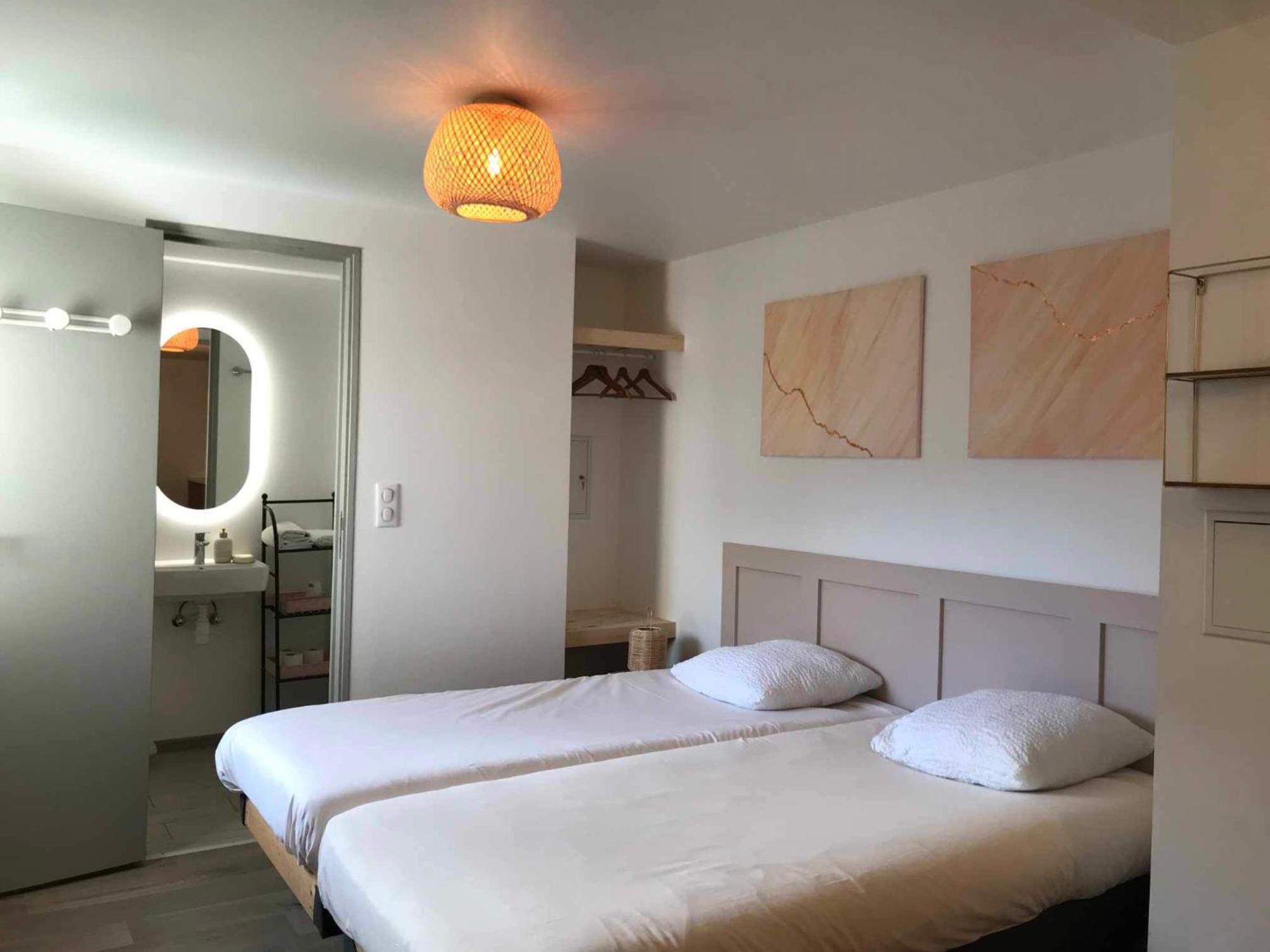 Cit'Hotel Design Booking Evry Saint-Germain-Les-Corbeil Senart Dış mekan fotoğraf
